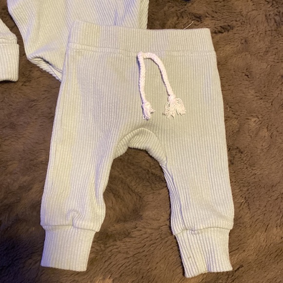 Matching Set 0-3M - Picture 4 of 6